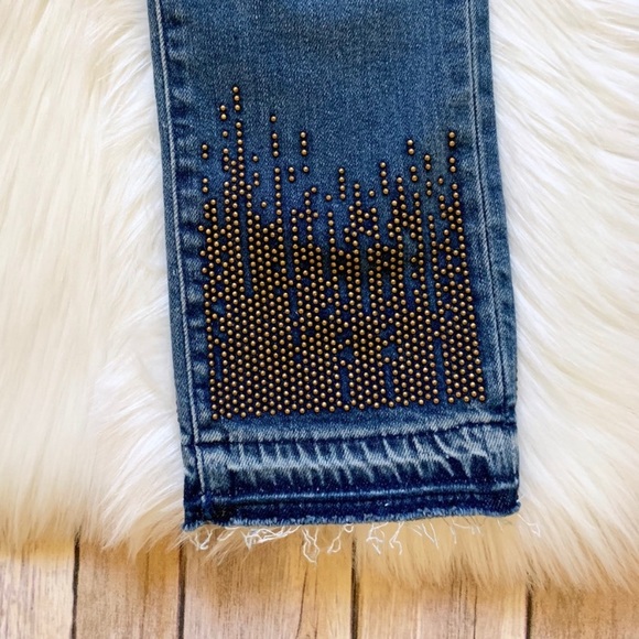 True Religion Cora Mid Rise Straight Crop Jeans - Picture 8 of 8